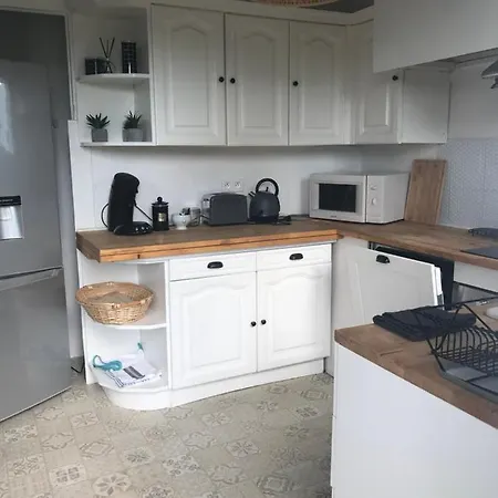 Spacieux Et Lumineux Apartment *
